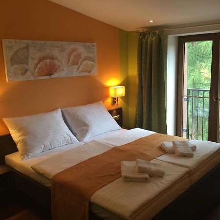 Casino&Hotel Admiral Strazny Zewnętrze zdjęcie