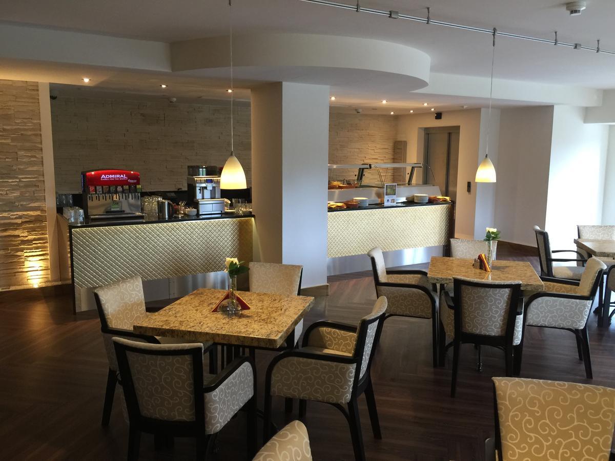 Casino&Hotel Admiral Strazny Zewnętrze zdjęcie